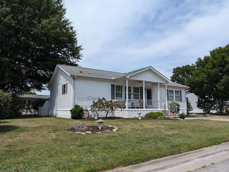 1st image of 6 Victoria Ct #195