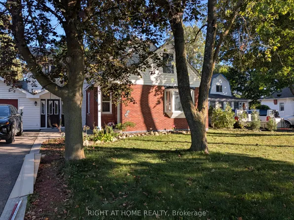 242 Arthur St Suite B, Halton Hills, ON L7J 1M1