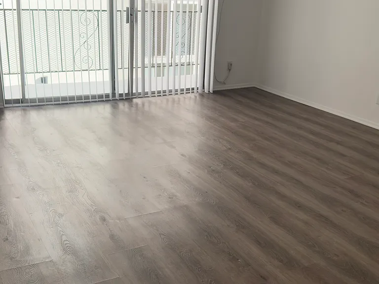 1433 Armacost Ave #7 — Photo 6