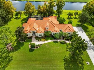 6196 9th Avenue Cir NE, Bradenton, FL 34212