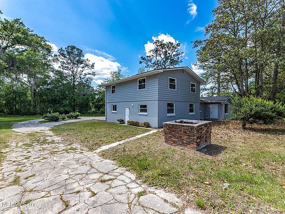 4th image of 9808 SIBBALD Road