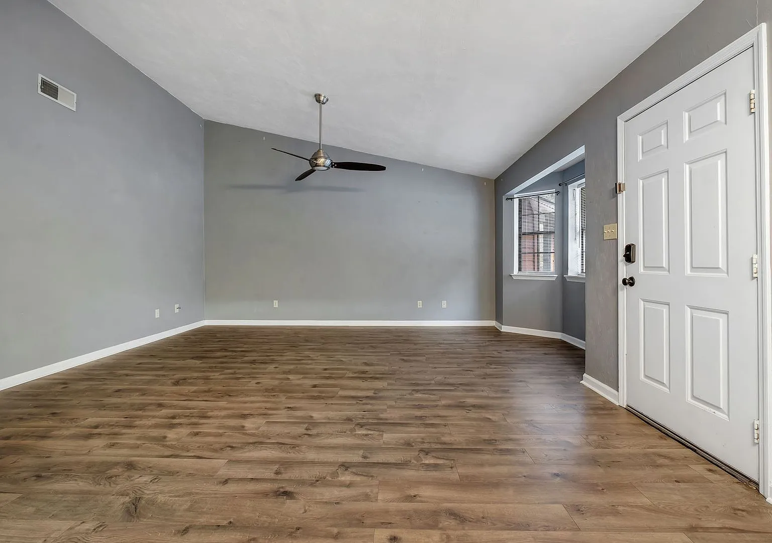 Townhome In Mission San Luis With Community Pool — Photo 3