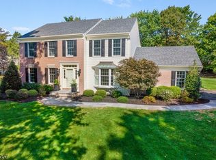 7 Merion Ln, Washington, NJ 07882