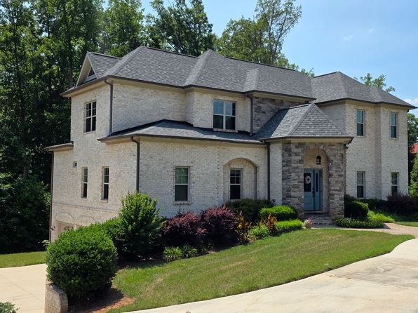 560 Lissara Lodge Dr