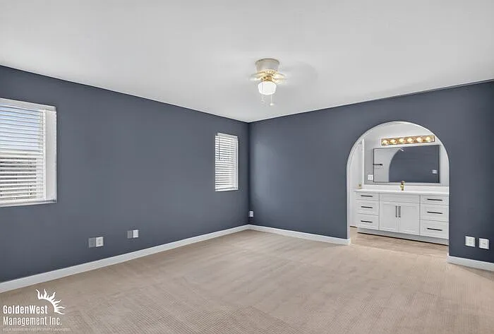 2615 W Straford Dr — Photo 15