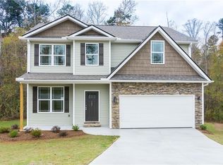 121 Heatherbrooke Ct, Easley, SC 29640