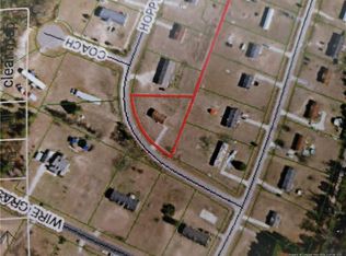 66 Hoppy Dr, Orrum, NC 28369