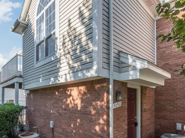 52387 Heatherstone Ave, Macomb, MI 48042