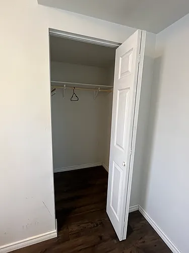 530 Elliott St E #2 Photo 1