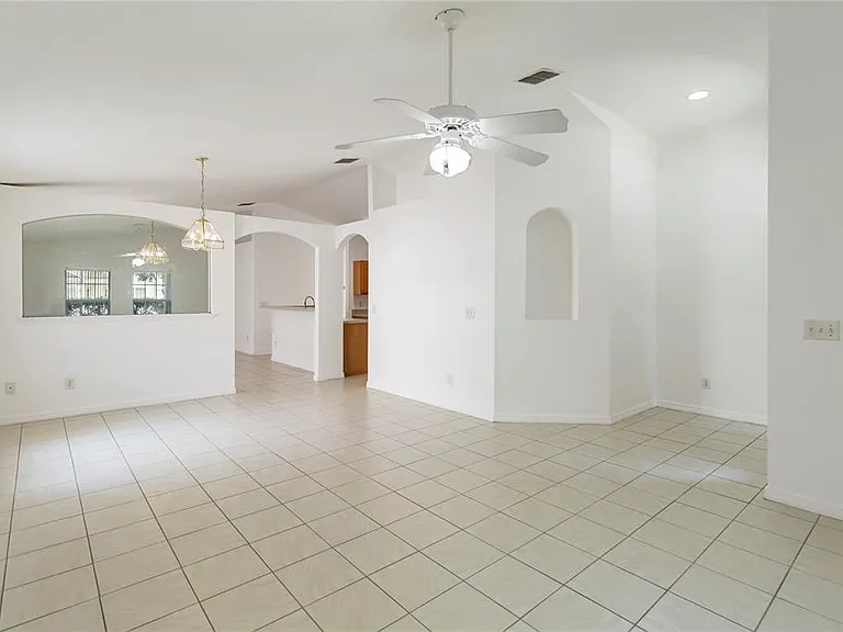 11055 Rouse Run Cir — Photo 3