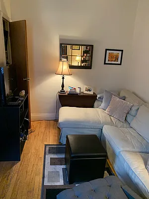 Rented by Mdays Realty | media 26