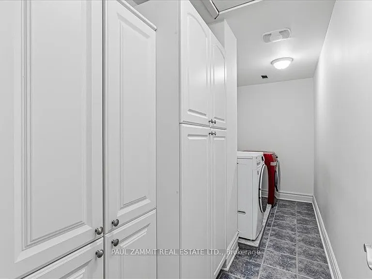 44 Gwendolen Cres — Photo 22