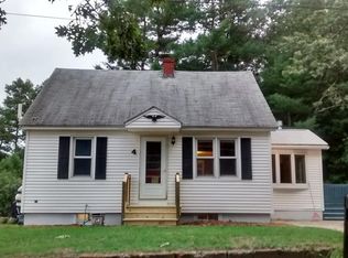 4 Cormier Ave, Tyngsboro, MA 01879