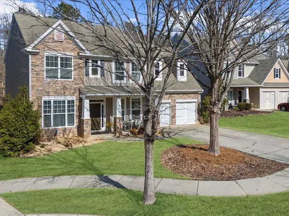 6909 Island Pointe Dr, Buford, GA 30518