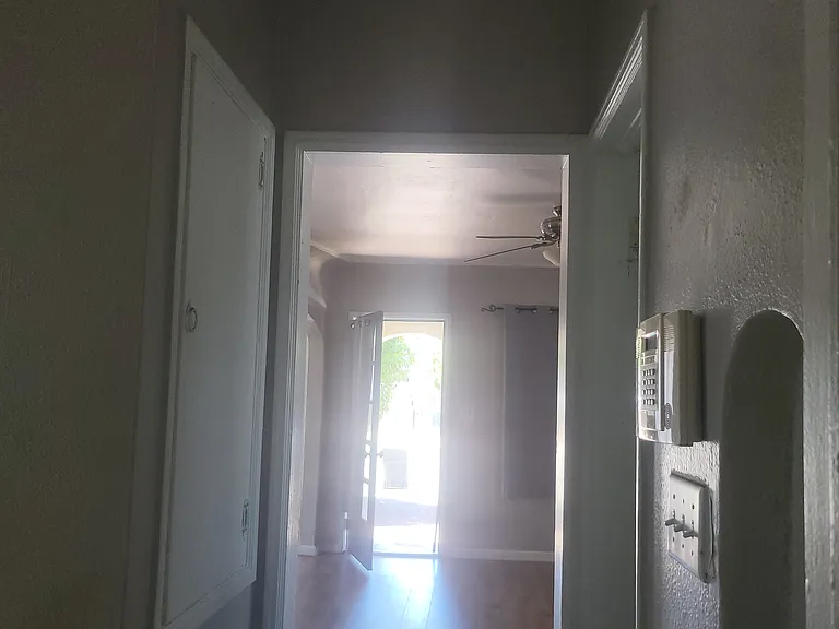 432 S Bridge St — Photo 9