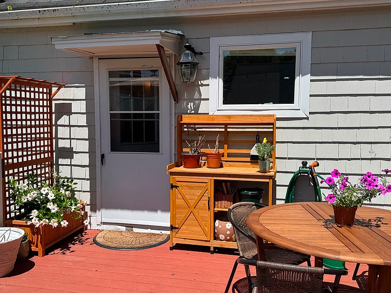 270 Cross St — Photo 27