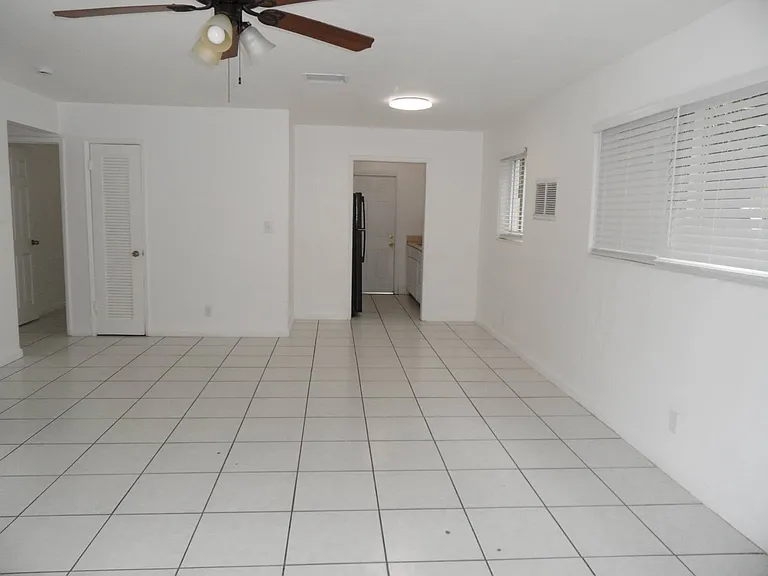 3021 NE 7th Ave #D — Photo 6