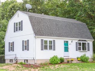 199 Keddy St, Springfield, MA 01109