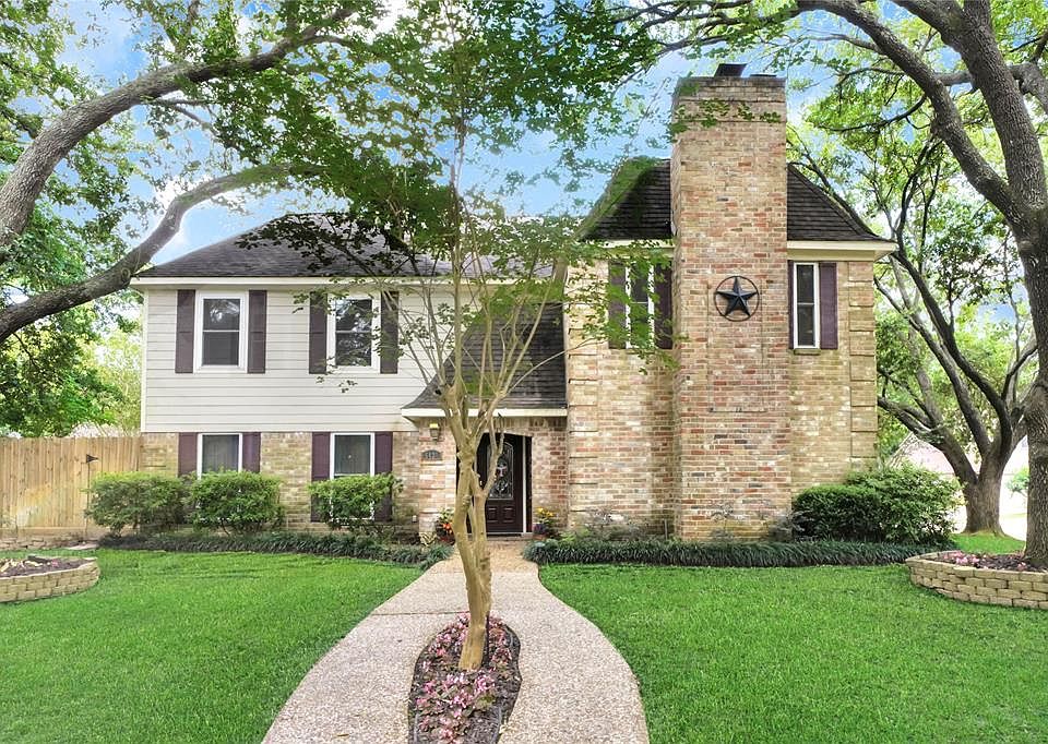 1st image of 5431 Pine Arbor Dr