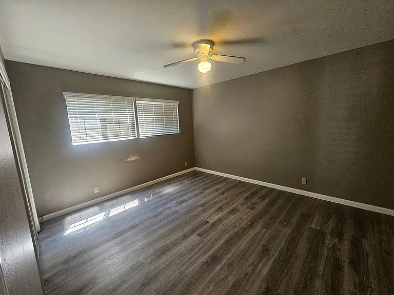 2920 Huff Ave — Photo 7