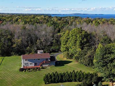 11 Old Farm Road, South Hero, VT, 05486