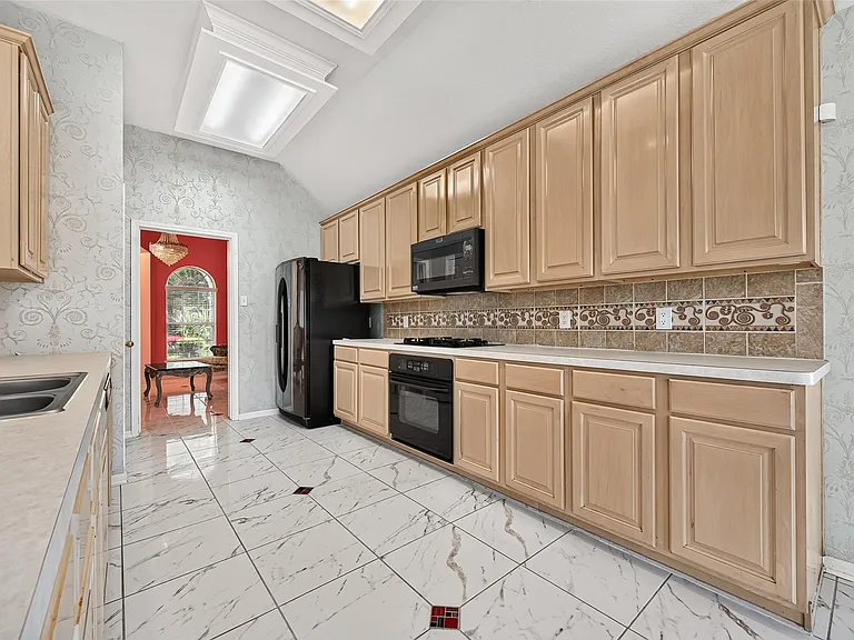 12338 Ashford Hollow Dr — Photo 21