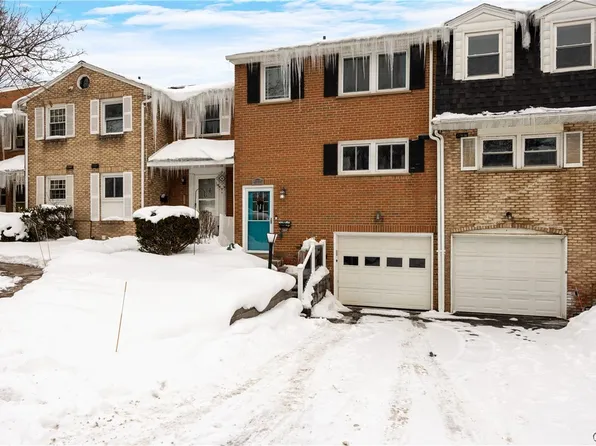 4315 Candlelight Ln, Liverpool, NY 13090