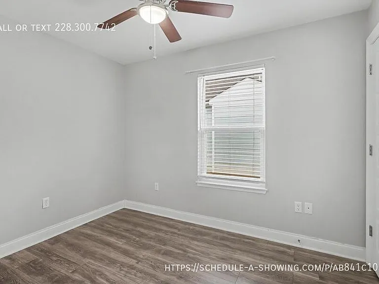 12056 Turnberry Cv — Photo 8