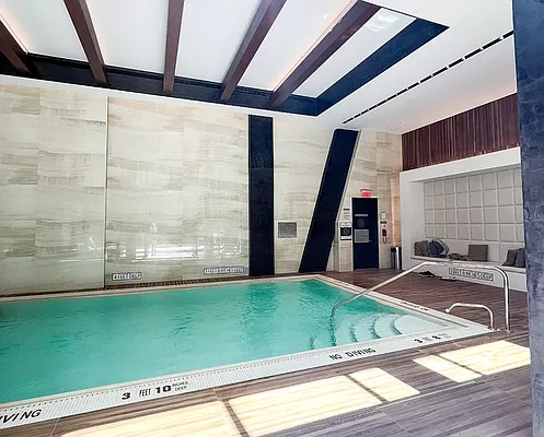 Rented by Villa Spaces Inc. | media 30