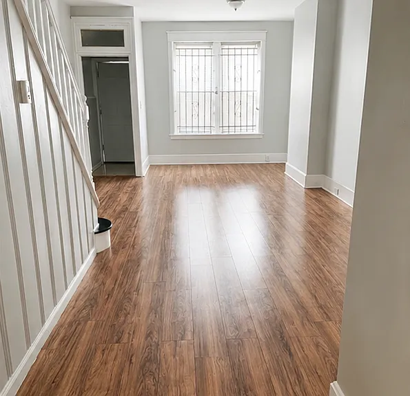 2563 N Bancroft St — Photo 2