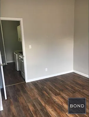 Rented by Bond New York | media 20