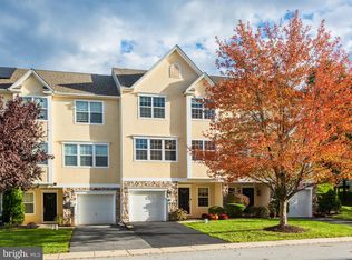2746 Fynamore Ln, Downingtown, PA 19335