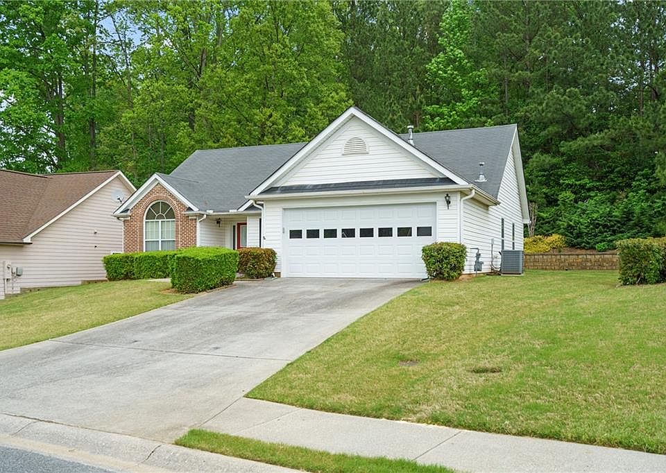 1st image of 4036 McPherson Dr