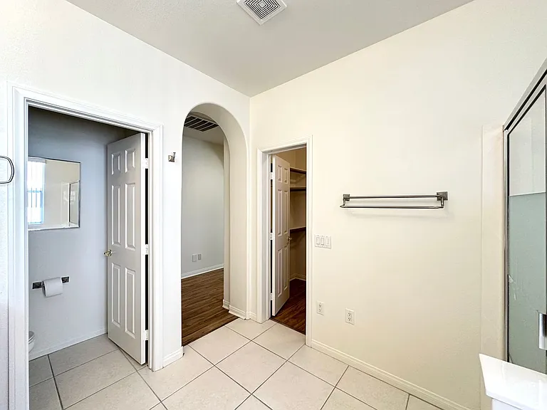 8228 Weeping Springs Ave — Photo 19