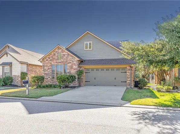 1736 Twin Pond Cir, College Station, TX 77845