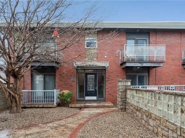 4203 Clark Ave APT 4, Kansas City, MO 64111
