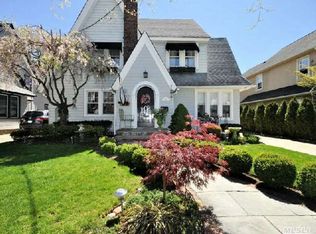 87 Tarence St, Rockville Centre, NY 11570