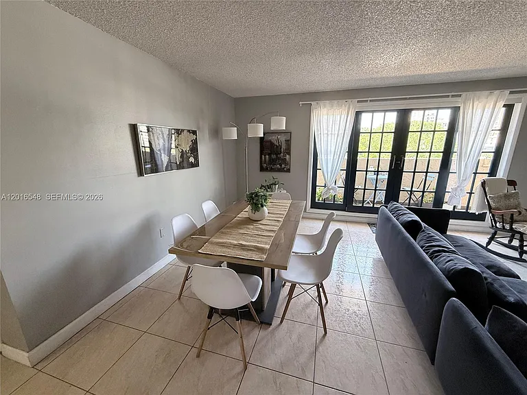110 Salamanca Ave #PENTHOUSE — Photo 22