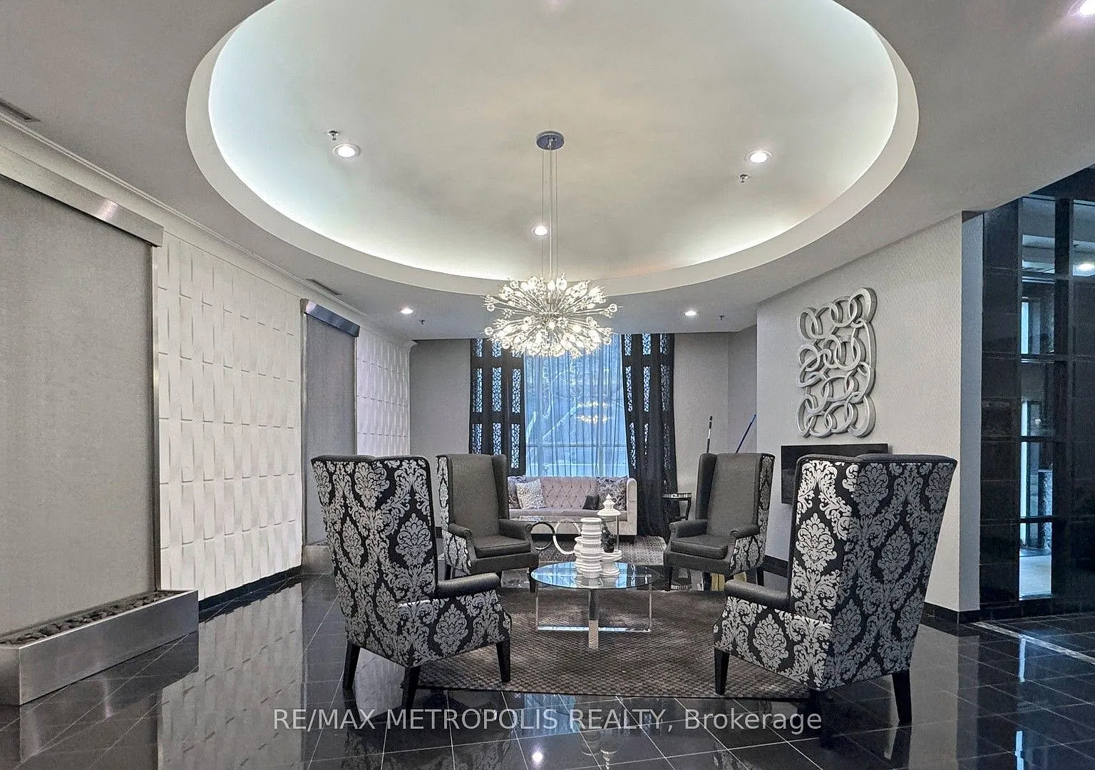 2 bed, $3,000 — Photo 3