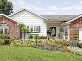 1629 Garden View Dr, Zeeland, MI 49464