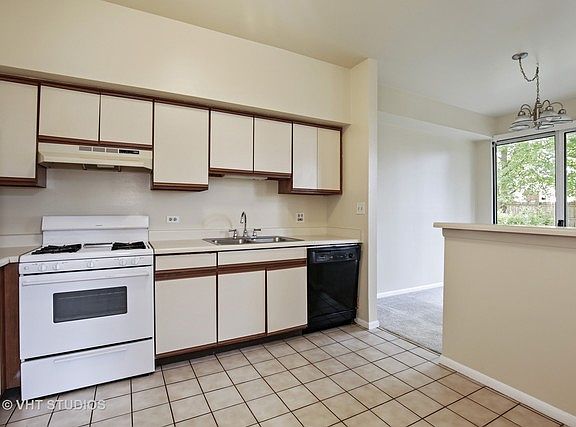 4th image of 1299 Cranbrook Dr #1299
