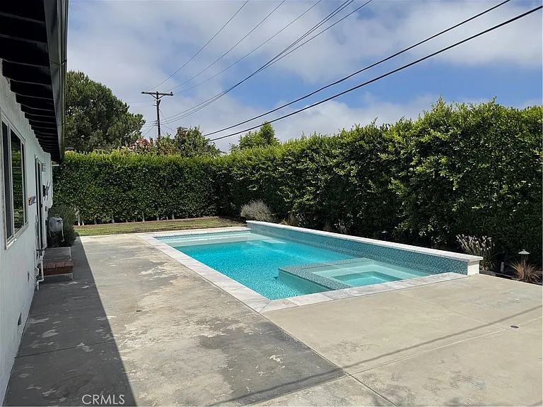 2831 Francis Ln — Photo 22