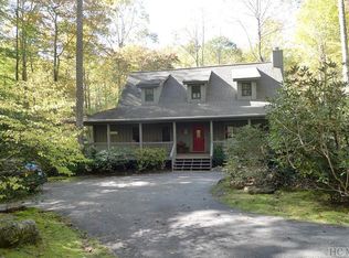116 Spruce Ct, Sapphire, NC 28774