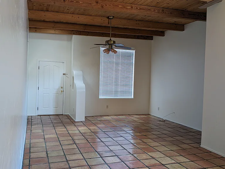 6544 N Calle Sin Nombre — Photo 12