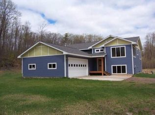 397 Rainy Creek Rd, Negaunee, MI 49866