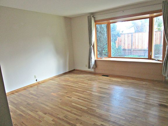 5th image of 1150 Lillick Dr