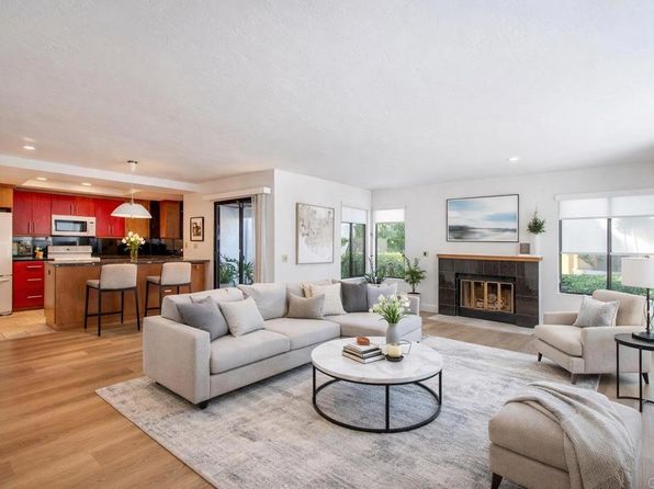 534 Via De La Valle Unit I