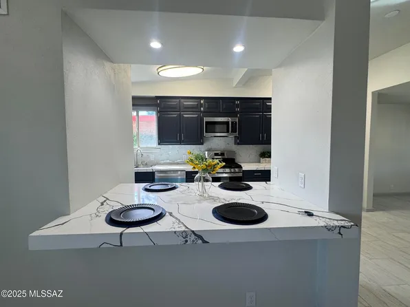 220 W Kolver St, Nogales, AZ 85621