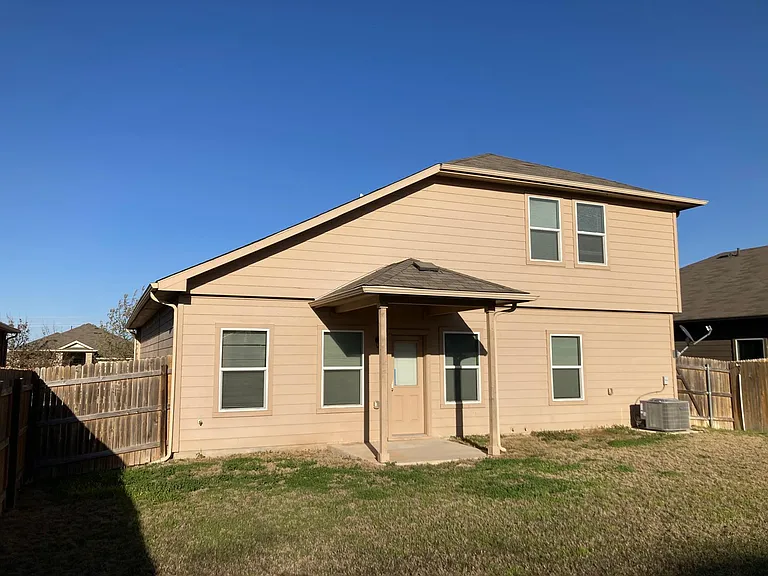 617 Donegal Ln — Photo 28