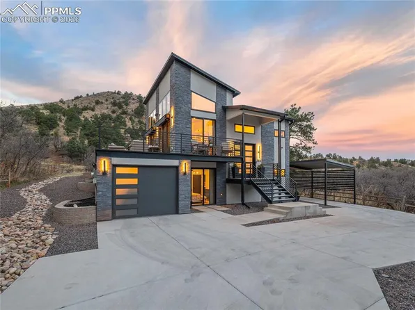 284 Crystal Park Rd, Manitou Springs, CO 80829